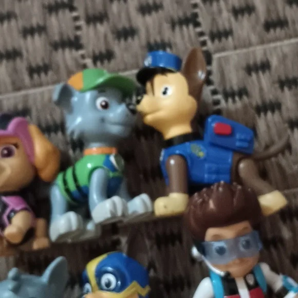 Paw Patrol Toys 27 Piece Set - Picture 11 of 16